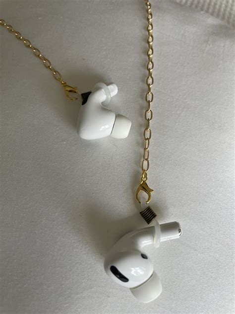 airpod chains australia.